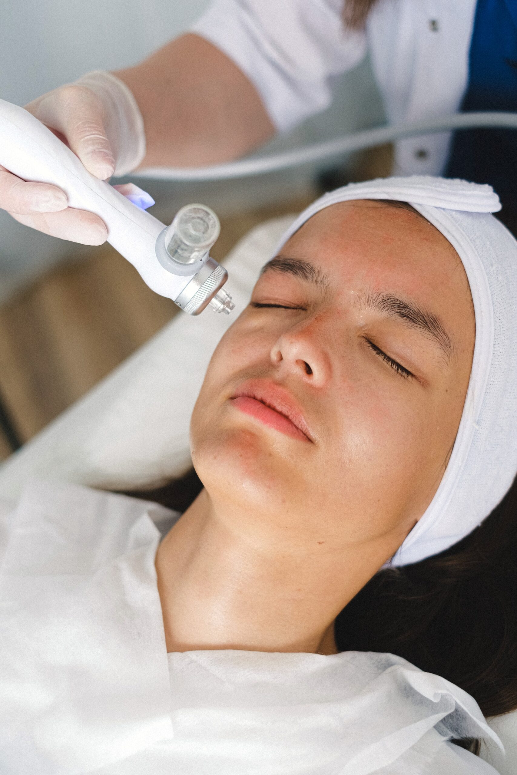 ¿Cuáles son los principales beneficios del ultrasonido terapéutico para tu rostro?